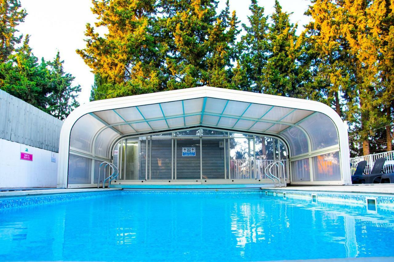 Etzel Tami Hospitality Hotel Neot Golan Bagian luar foto